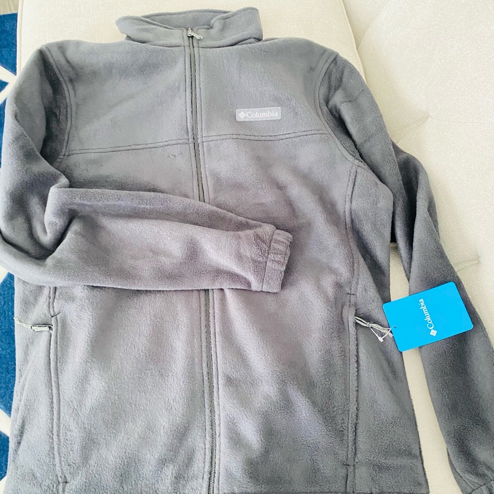 Columbia Men’s Fleece Zip Up- size small